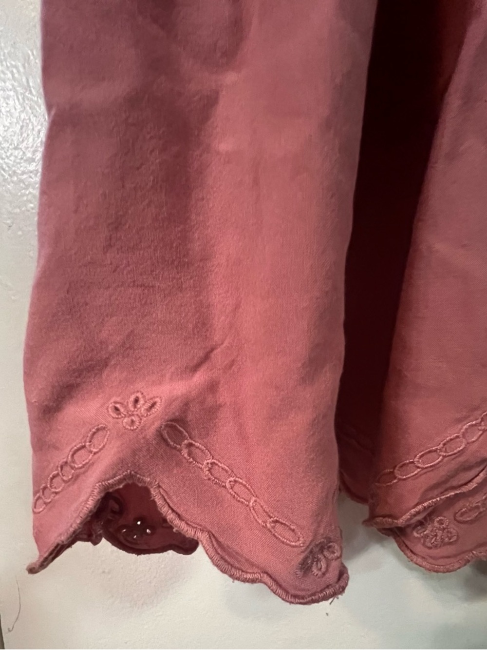 Torrid Eyelet Challis Tie Front Kimono Cover Up Cardigan dusty rose. Plus size 4 - Picture 8 of 15